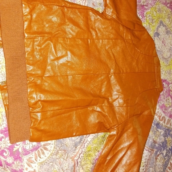 Jacket - Picture 3 of 3